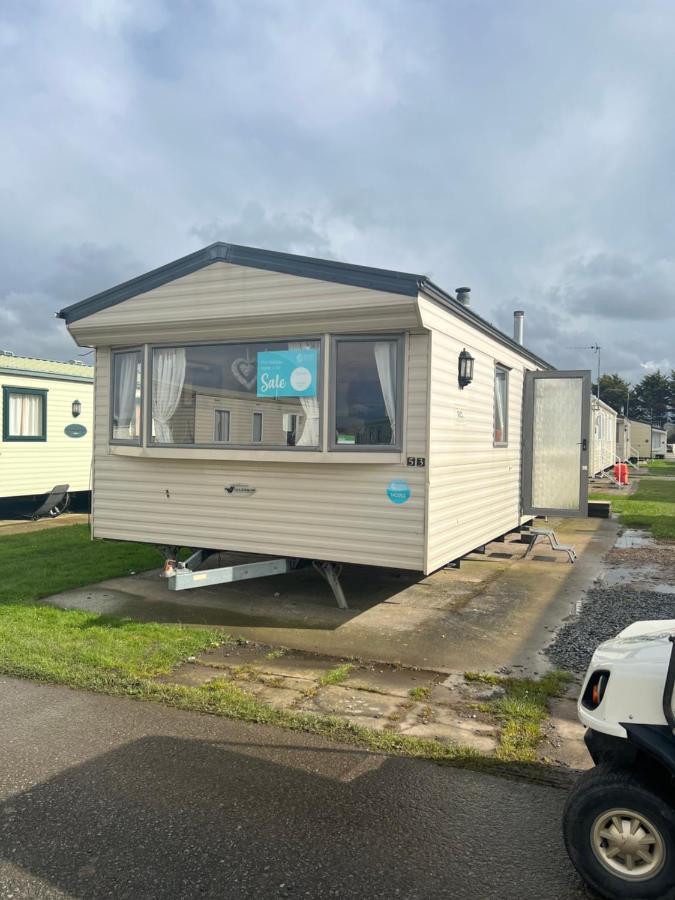 Lisa And Laddy Caravan Hire Meliden Zewnętrze zdjęcie
